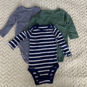 Lot of 3 long sleeve onesies, size 12 month